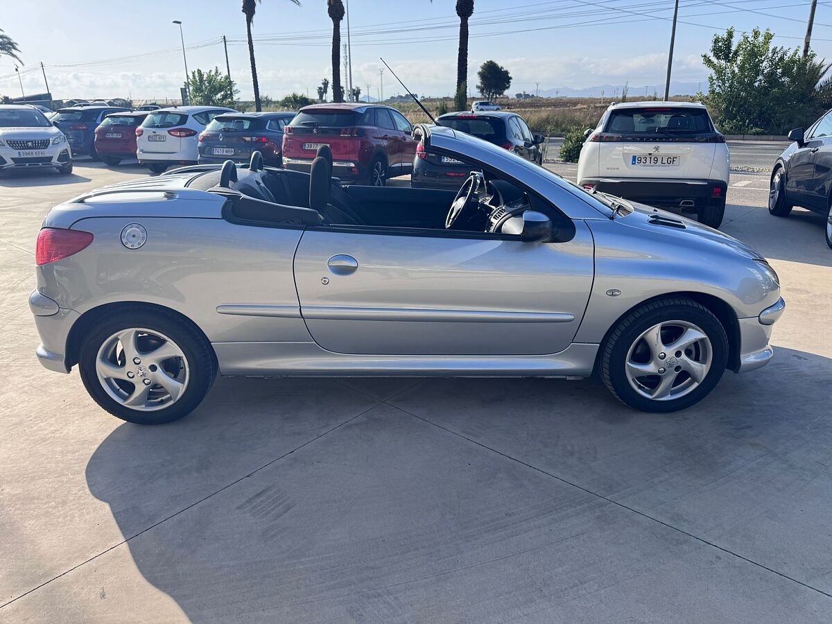 PEUGEOT 206CC 1.6 AUTO CONVERTIBLE SPANISH LHD IN SPAIN ONLY 35000 MILES 2006